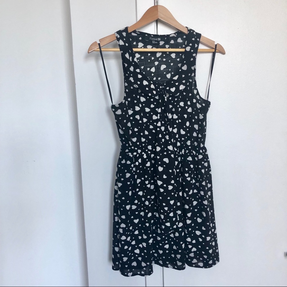 Forever 21 black and white hearts dress